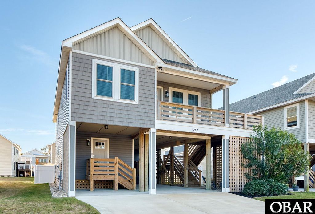 Image 3 of property listing at 527 W Eden St Lot 7-8, Kill Devil Hills, NC 29748