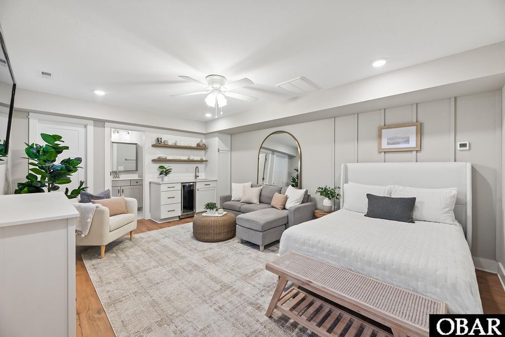 Image 26 of property listing at 527 W Eden St Lot 7-8, Kill Devil Hills, NC 29748