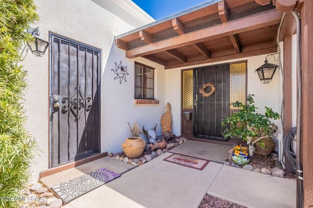 625 W Camino Corto, Green Valley, AZ 85614