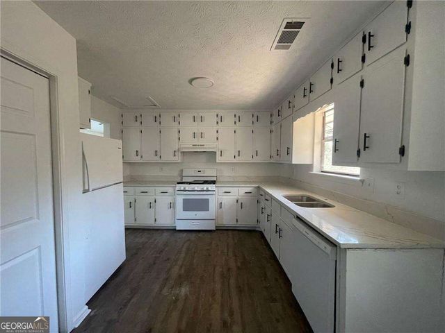 3417 Hollow Tree Drive, Decatur, GA 30034