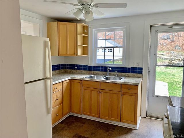 336 Armonk Road, Mount Kisco, NY 10549
