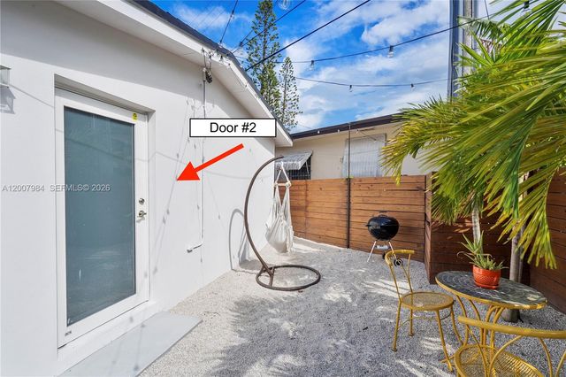 2380 NE 137th St RIGHT, North Miami Beach, FL 33181