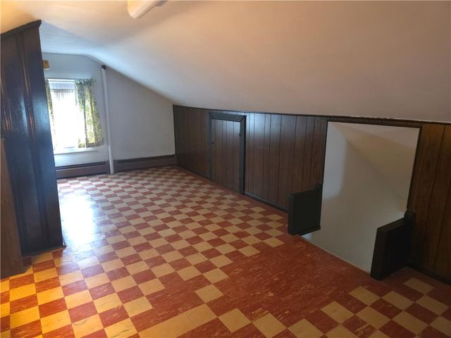 1040 Pennsylvania Avenue, Emmaus Boro, PA 18049