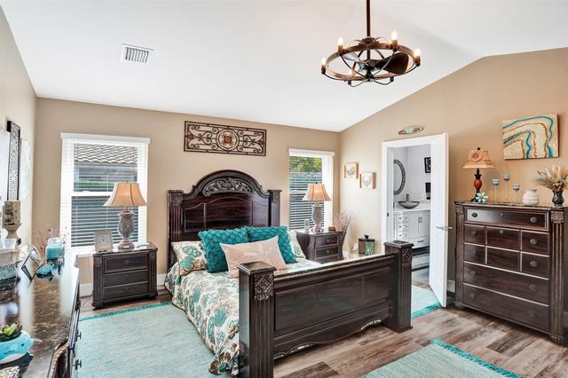 5076 NW 84th Rd, Coral Springs, FL 33067