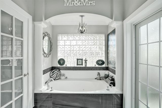 5076 NW 84th Rd, Coral Springs, FL 33067