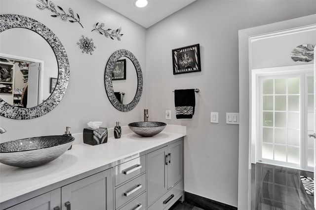 5076 NW 84th Rd, Coral Springs, FL 33067