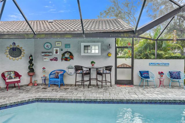 5076 NW 84th Rd, Coral Springs, FL 33067