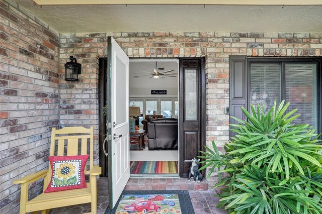 5076 NW 84th Rd, Coral Springs, FL 33067