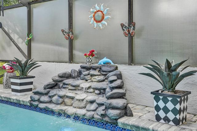 5076 NW 84th Rd, Coral Springs, FL 33067