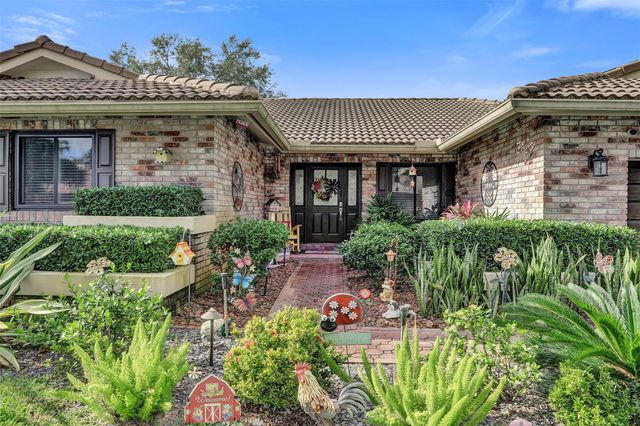 5076 NW 84th Rd, Coral Springs, FL 33067