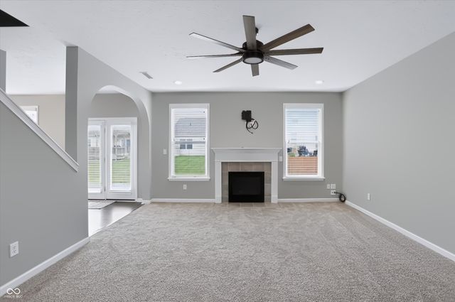 5780 Waterstone Way, Whitestown, IN 46075