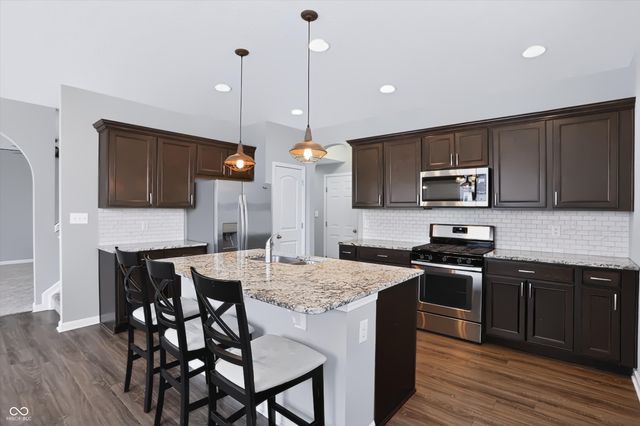 5780 Waterstone Way, Whitestown, IN 46075