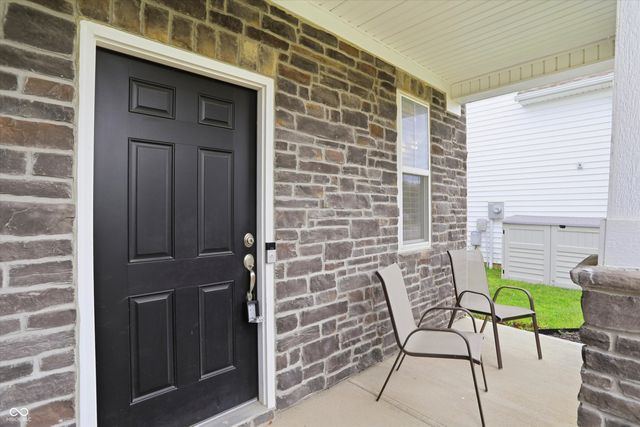 5780 Waterstone Way, Whitestown, IN 46075
