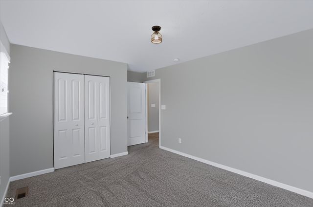 5780 Waterstone Way, Whitestown, IN 46075