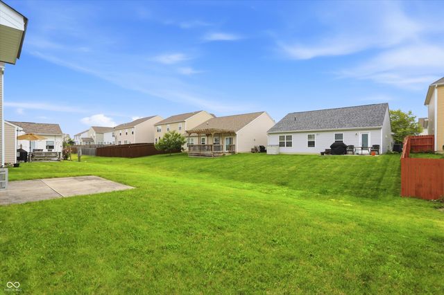 5780 Waterstone Way, Whitestown, IN 46075