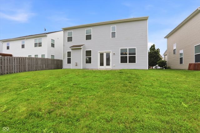 5780 Waterstone Way, Whitestown, IN 46075