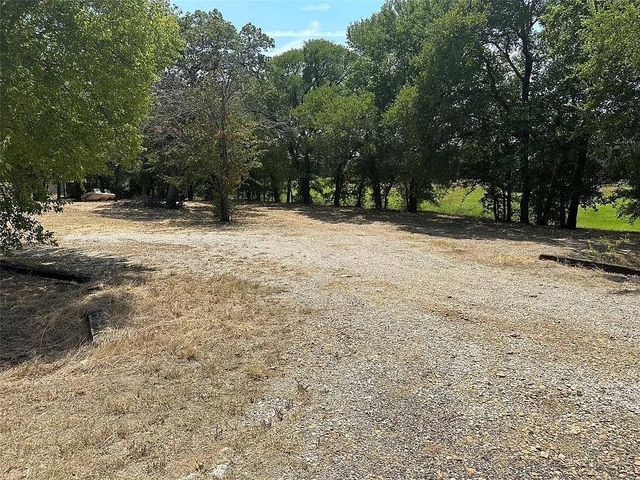 805 Lloyds Road, Little Elm, TX 75068