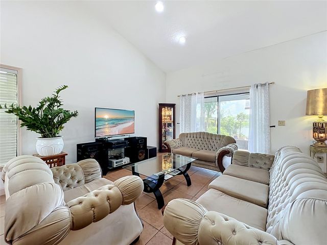 2405 SETTLERS TRAIL, Orlando, FL 32837