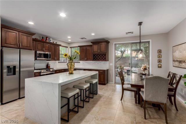 1040 Via Camelia Street, Henderson, NV 89011