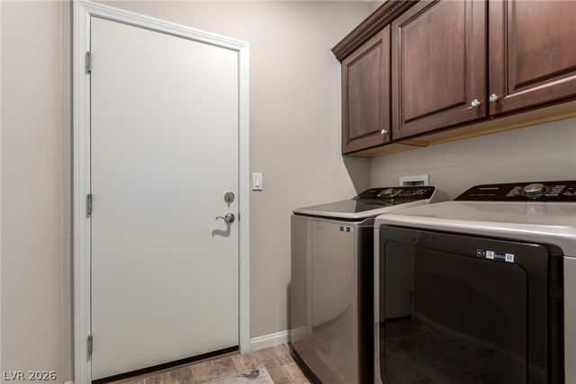 1040 Via Camelia Street, Henderson, NV 89011