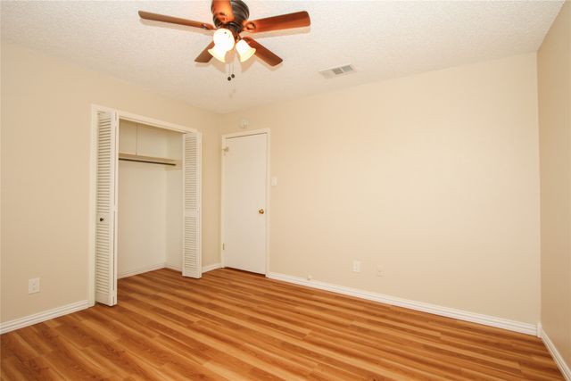 5301 Wooten Drive, Fort Worth, TX 76133