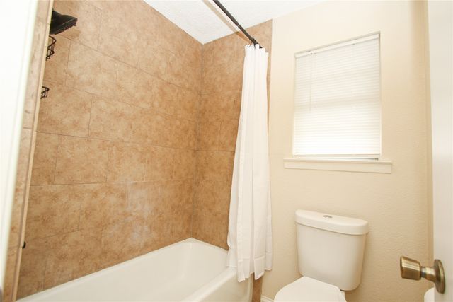 5301 Wooten Drive, Fort Worth, TX 76133