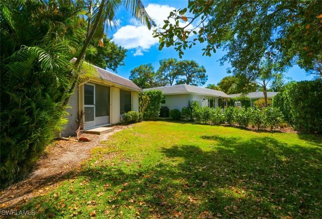 225 Georgetown BLVD, Naples, FL 34112