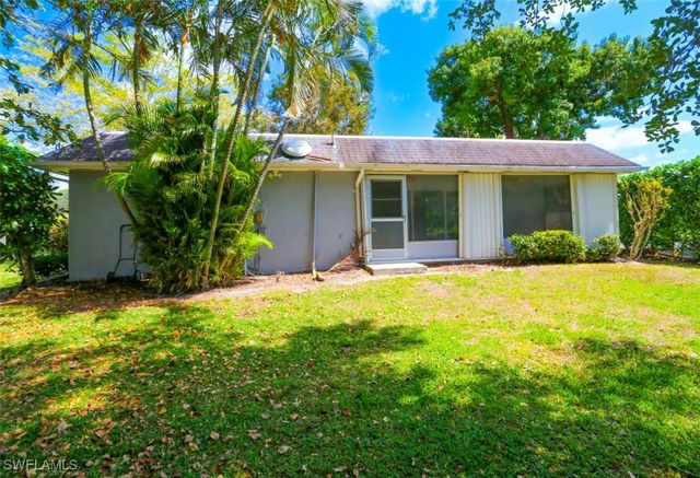 225 Georgetown BLVD, Naples, FL 34112