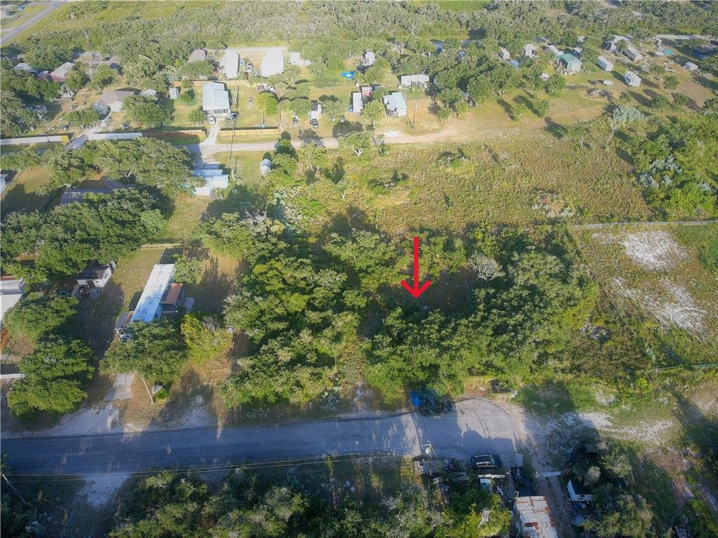 1004 Fort Worth St, Rockport, TX 78382 — photo 3