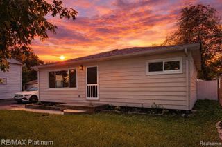 208 Devonshire Street, Ypsilanti, MI 48198