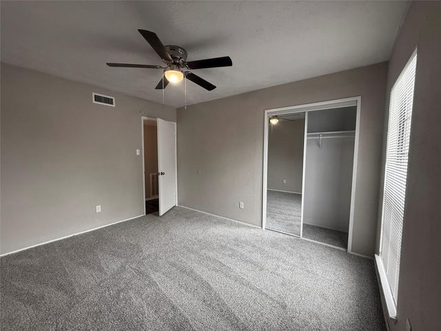 6933 Glenhurst Drive, North Richland Hills, TX 76182