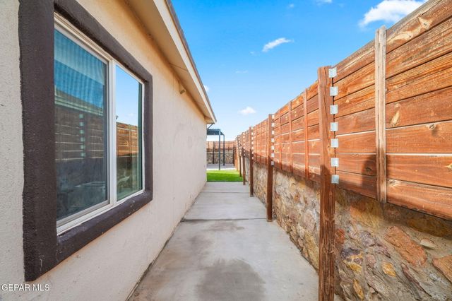 4957 ROSE ELISE Street, El Paso, TX 79938