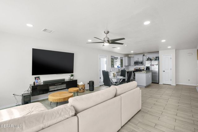 4957 ROSE ELISE Street, El Paso, TX 79938