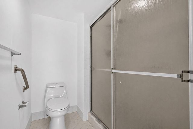 1301 SW 142nd Avenue 214H, Pembroke Pines, FL 33027