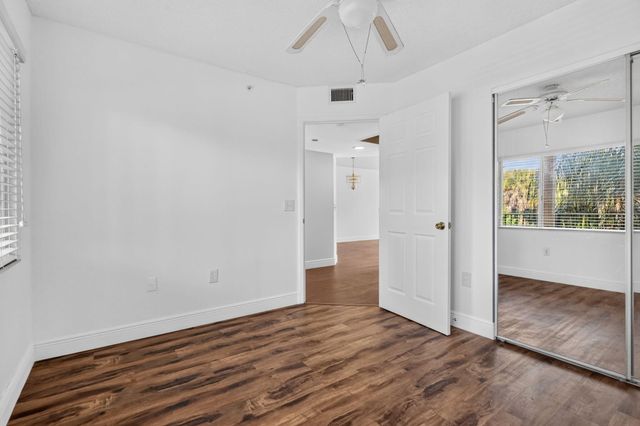 1301 SW 142nd Avenue 214H, Pembroke Pines, FL 33027