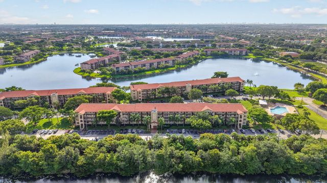1301 SW 142nd Avenue 214H, Pembroke Pines, FL 33027