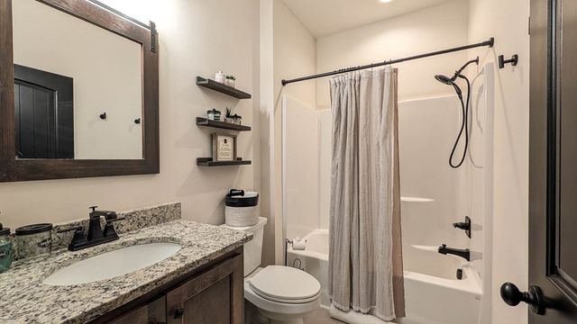 162 Barefoot Trail, Blairsville, GA 30512