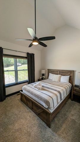 162 Barefoot Trail, Blairsville, GA 30512