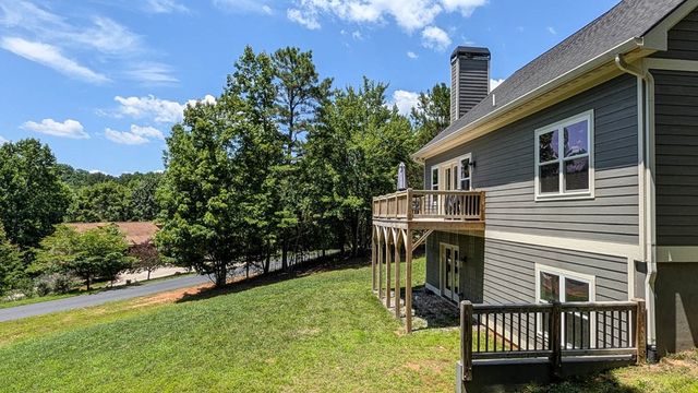 162 Barefoot Trail, Blairsville, GA 30512