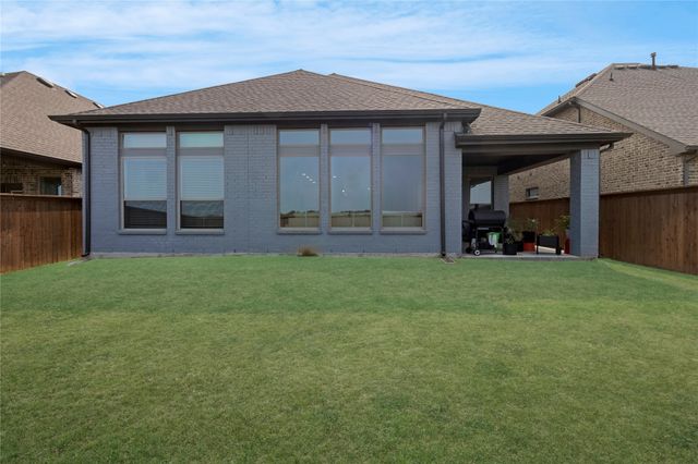 1033 Parkfield Road, Royse City, TX 75189