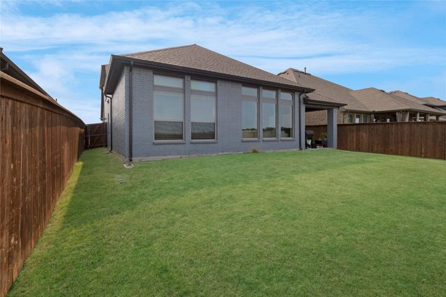 1033 Parkfield Road, Royse City, TX 75189
