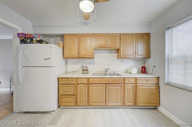 17333 Mansfield Street, Detroit, MI 48235