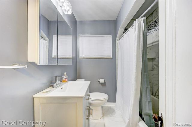 17333 Mansfield Street, Detroit, MI 48235