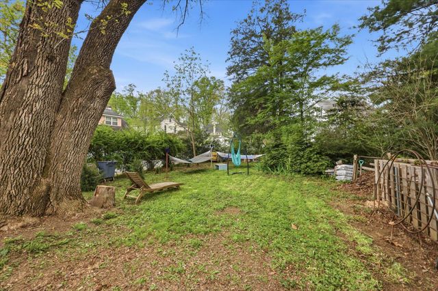 201 BOWDOIN AVE, Swarthmore, PA 19081