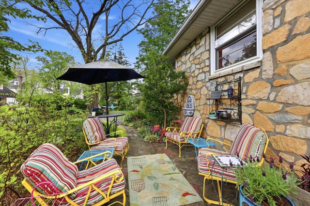 201 BOWDOIN AVE, Swarthmore, PA 19081