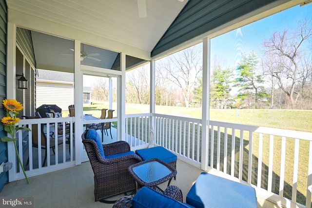 925 FOUNDERS WAY, East Petersburg, PA 17520