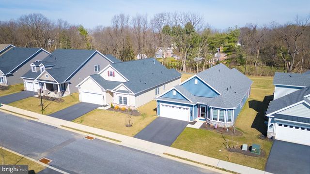 925 FOUNDERS WAY, East Petersburg, PA 17520