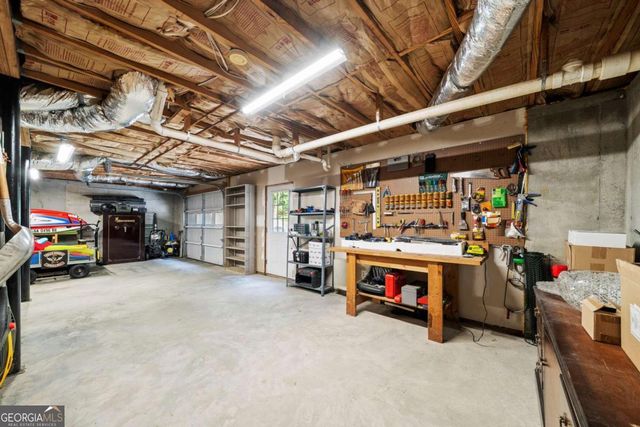 1815 Ashton Brooke Lane, Buford, GA 30519