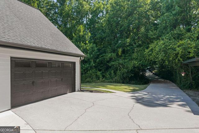 1815 Ashton Brooke Lane, Buford, GA 30519
