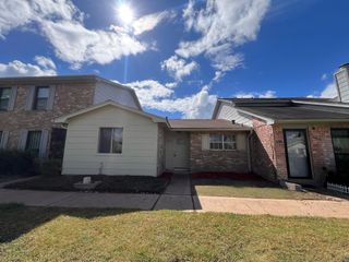 6541 S Briar Bayou Drive, Houston, TX 77072